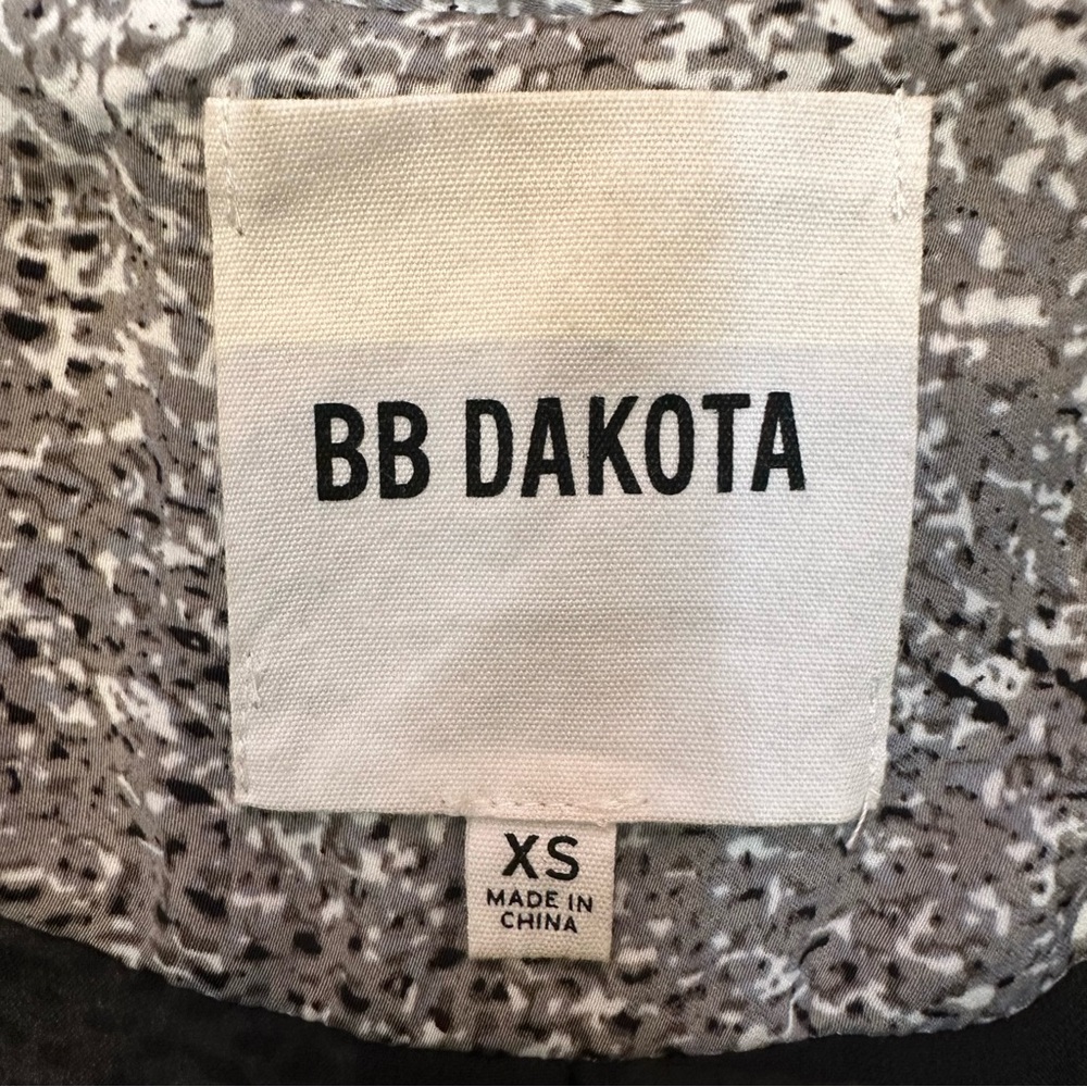 BB Dakota Monochrome Women's Cardigan - Picture 5 of 8